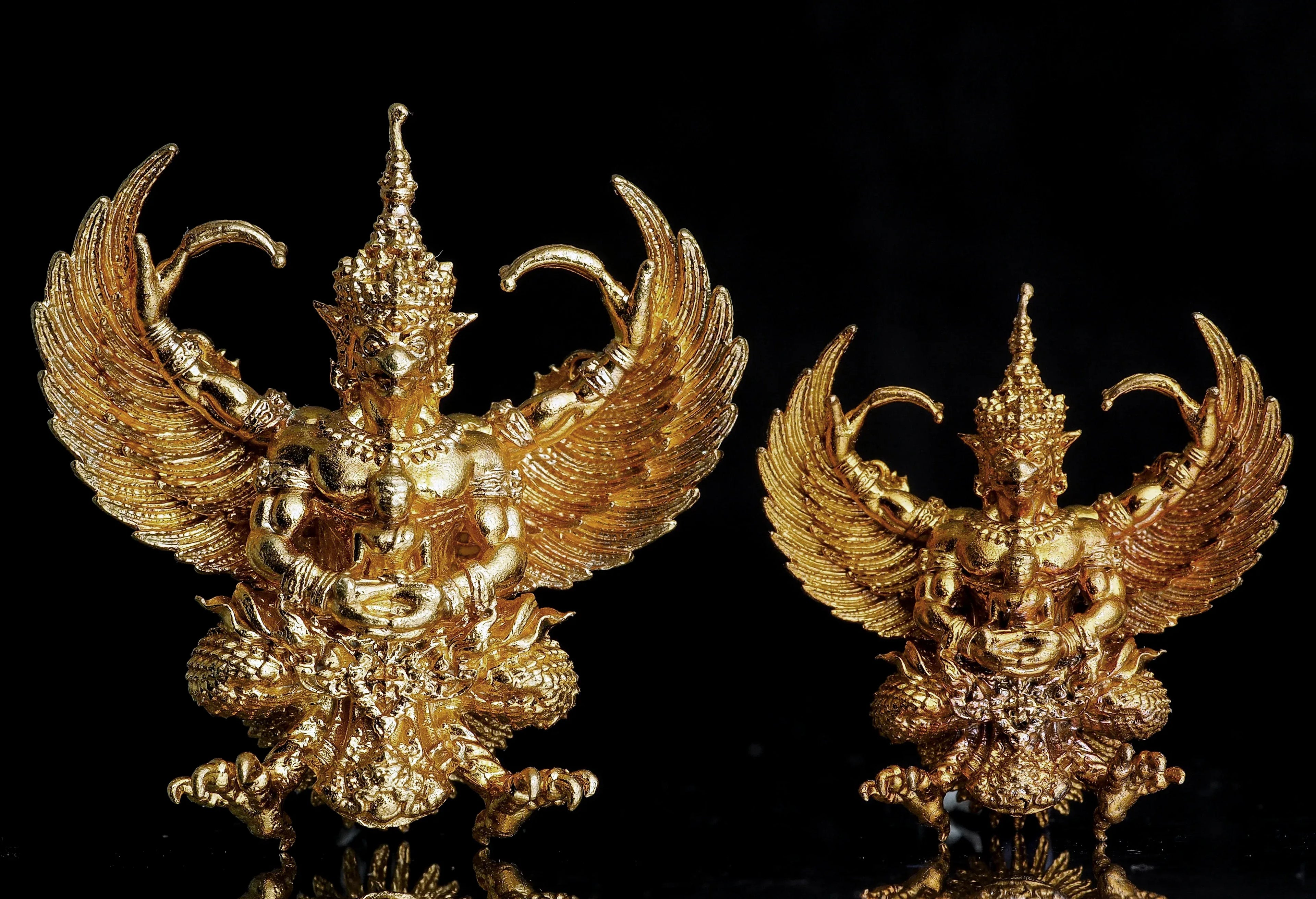 🪙 “Flowing‑Wealth Garuda Tycoon Crest – Large Prosperity & Protection Guardian from Wat Phra Mahathat, Ban Chiang Golden Alloy”