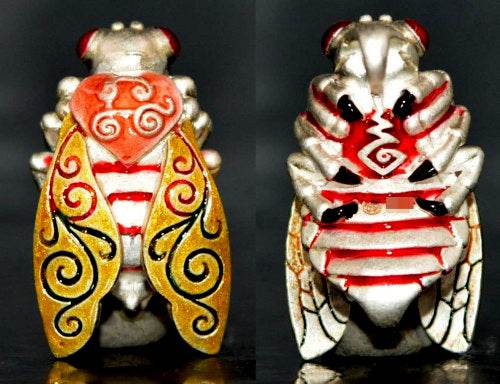 Golden Prosperity Bumble Bee Amulet | Master Kruba Tao | Wat Ubosot Ban Lao&nbsp;金富蜜蜂招財靈符 | 阿贊陶大師 | 清邁班老寺院 - Thai Blessing Co