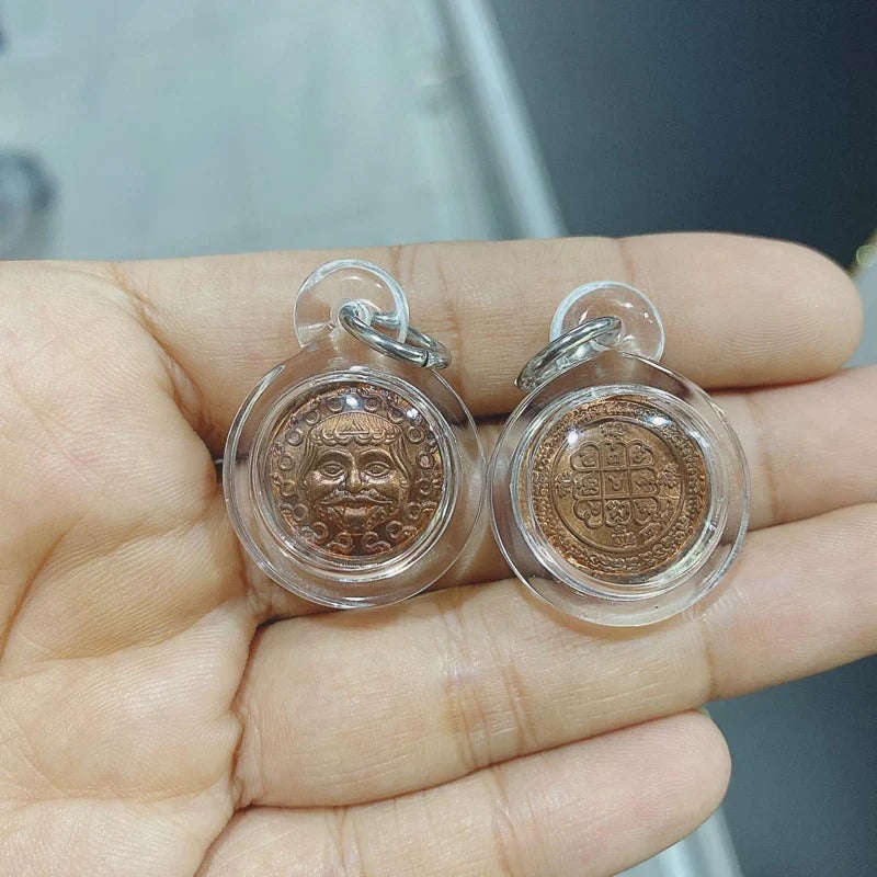 ✨ Sacred Gorgon Medusa "The Divine Gaze": 3rd Edition Mystical Copper & Silver Protection Coin – Consecrated by Grandmaster Arjan Kom (Suphanburi) for Absolute Defense Against Spirits, Demons, and Malicious Intent