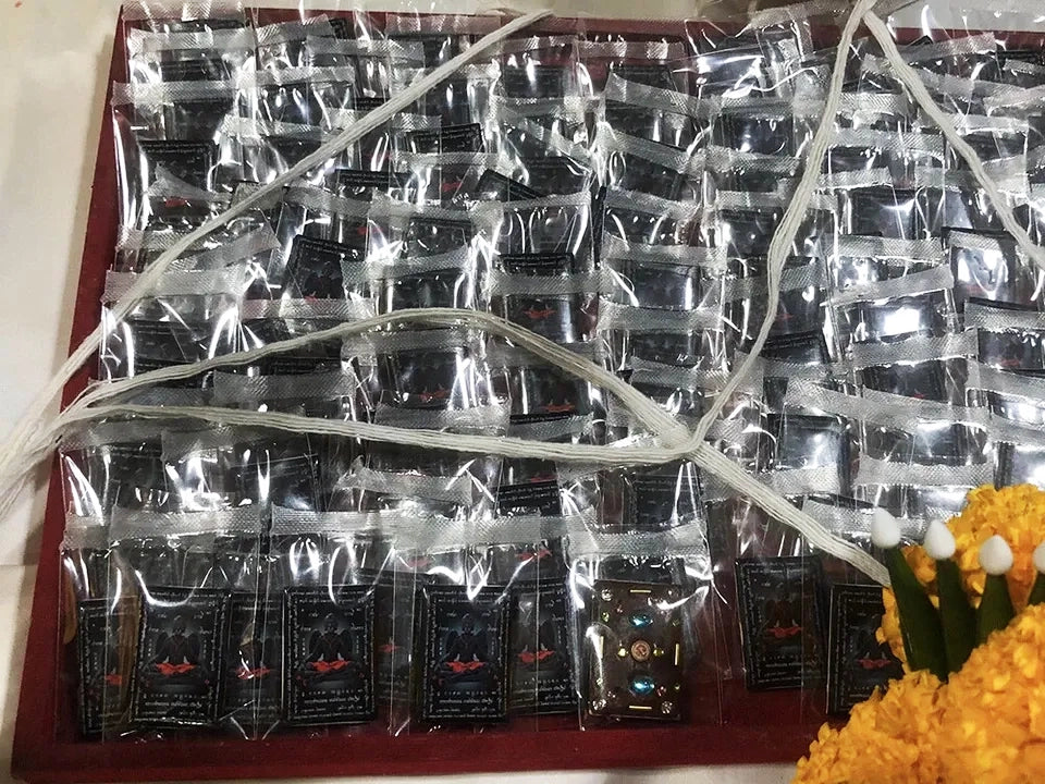 🌌 Supreme Wish-Granting Deity: "Pu Kai Kaew" Locket by Ajarn Nan Kong (Lanna Magic) – Unlock Wealth & Influence