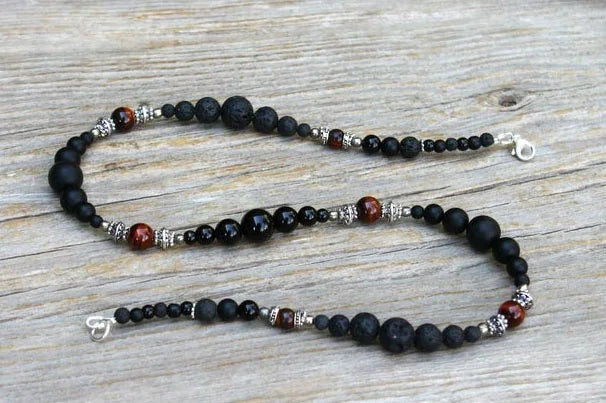 ✨ Masculine Black Tiger Eye Beaded Necklace – Casual Gemstone Jewelry for Men – Stylish and Timeless Accessory