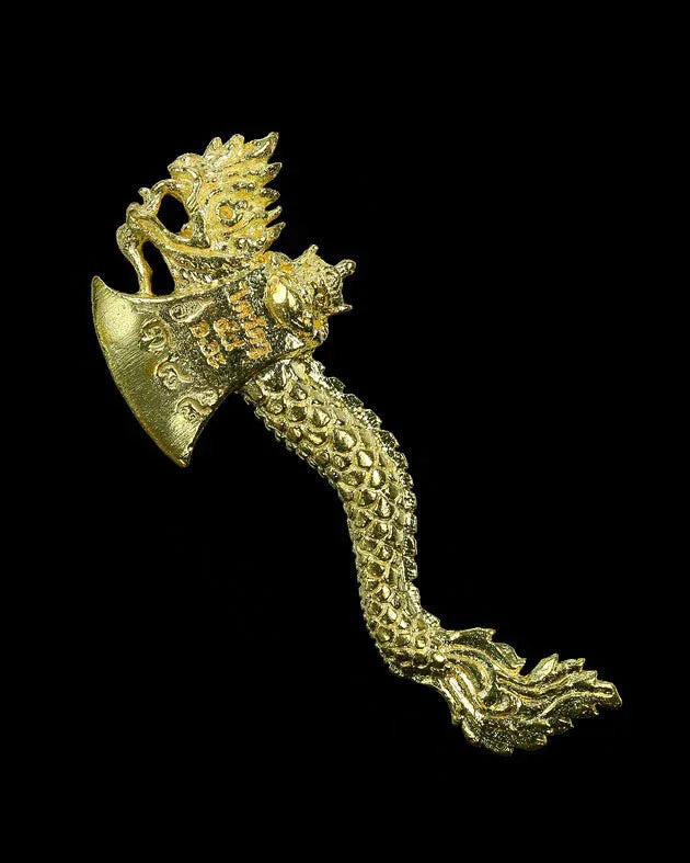 🌟 Harness Legendary Protective Power & Spiritual Authority with the Sacred Axe Amulet