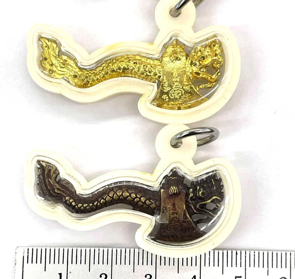 🌟 Harness Legendary Protective Power & Spiritual Authority with the Sacred Axe Amulet