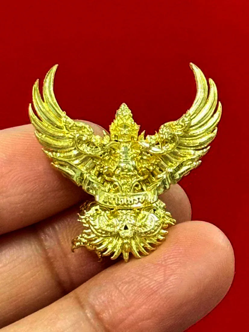 🪙 “Heart of the Tycoon Garuda” – 2.7 cm Mini Pancha‑Loha Wealth‑Birthing Garuda from Wat Kruttharam (Numbered & Multi‑Master Consecrated)