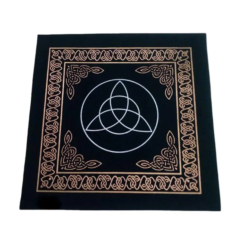 🃏Triple Moon Pentacle Altar Cloth – 0.5×0.5m Velvet Tarot Tablecloth for Divination, Astrology & Board Game Card Spreads B