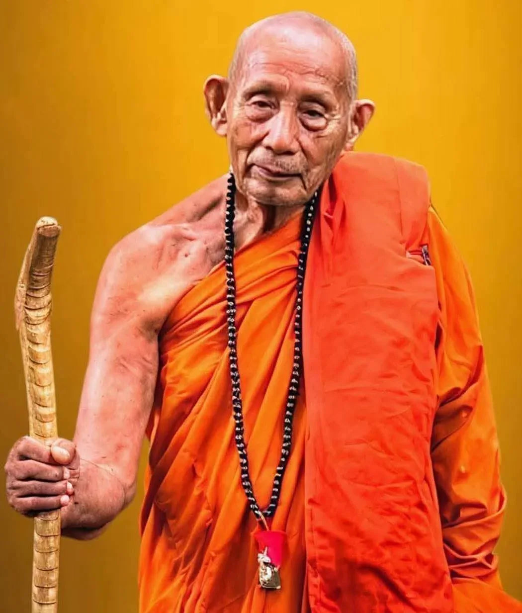 👤 Hun Payont "Merit Power" Ghost Servant Figurine – Business Aid & Protection by Luang Phor Plueang
