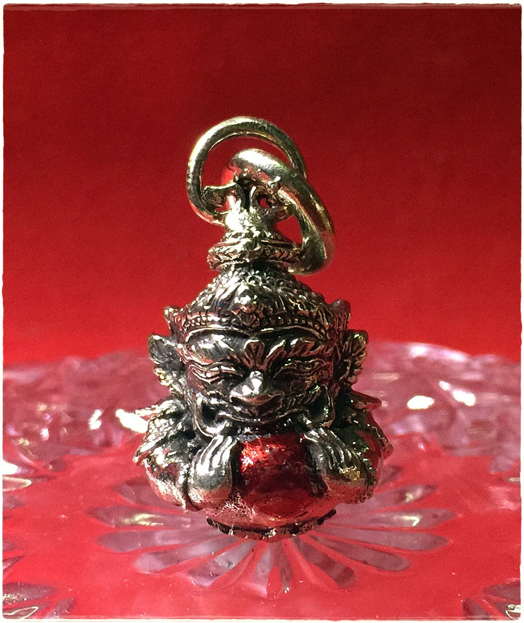 🌑 Celestial Titan: The Rahu Fate-Shifter – Supreme Karma & Protection Talisman (Luang Pu Leng First Edition)
