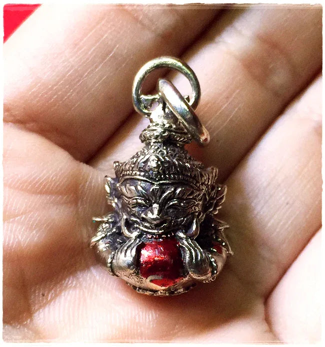 🌑 Celestial Titan: The Rahu Fate-Shifter – Supreme Karma & Protection Talisman (Luang Pu Leng First Edition)