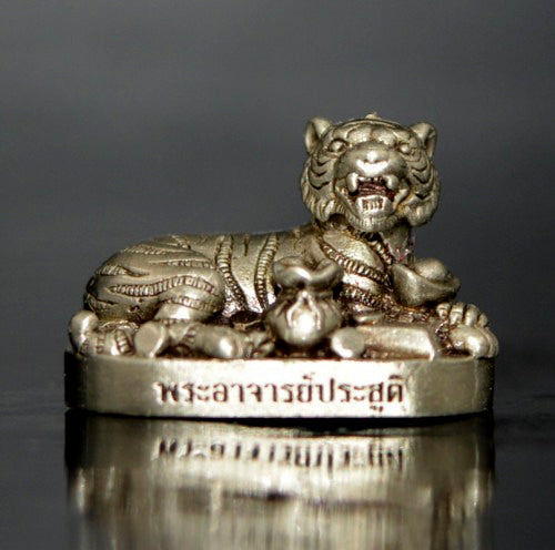 🐯 ✨ Infinite Wealth-Devouring Tiger: Premium Silver Satin Samrit Edition 2024 by Phra Ajarn Prasoot – The Ultimate "Never-Ending Profit" Magnet