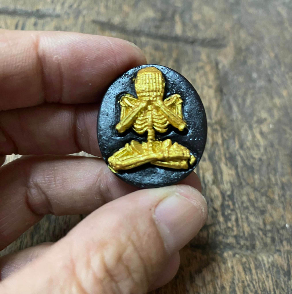 Jate Phuti Prai Thong Lucky Amulet – Ultimate Wealth &amp; Fortune Booster by Master Dam, Ratchaburi - Thai Blessing Co