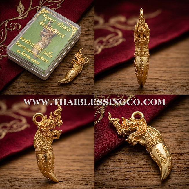 🔱 Khiaokaeo Nakkharat – The Sacred Naga Tooth – Luang Pho Fu, Wat Bang Samak (2557) – The Sovereign Engine for Infinite Wealth, Command Authority, and Mystical Dominance!