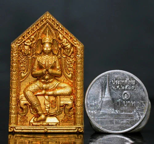 ✨ Enchanting Charm & Supreme Protection – Khun Paen Mon Lok Wiwon with Double Silver Takruds by Phra Ajarn Juab ✨