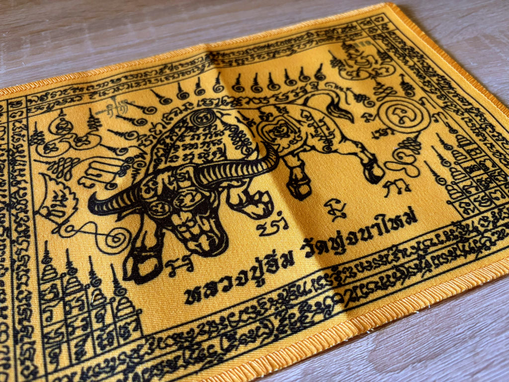 🪶 Luang Pu Im's Ox Archer Protection Yantra Cloth – Supreme Danger & Black Magic Shield (20x28cm)