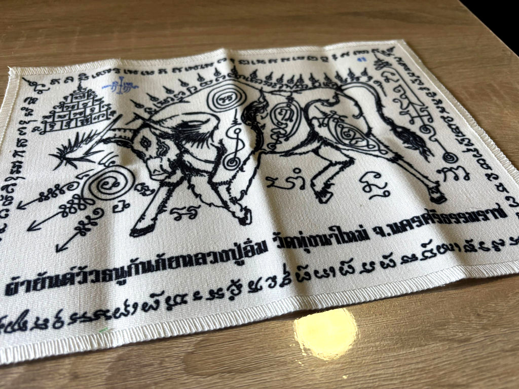 🪶 Luang Pu Im's Ox Archer Protection Yantra Cloth – Supreme Danger & Black Magic Shield (20x28cm)