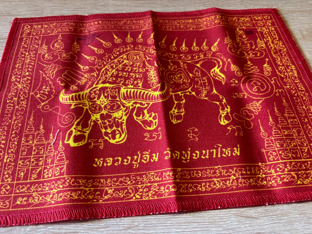 🪶 Luang Pu Im's Ox Archer Protection Yantra Cloth – Supreme Danger & Black Magic Shield (20x28cm)