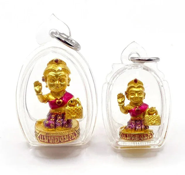 ✨ Golden Mother of Money – Mae Thongmanee “Wealth Caller” Mini Charm for Sales, Cash Flow & Loving Financial Support size 3.7*2.3 cm