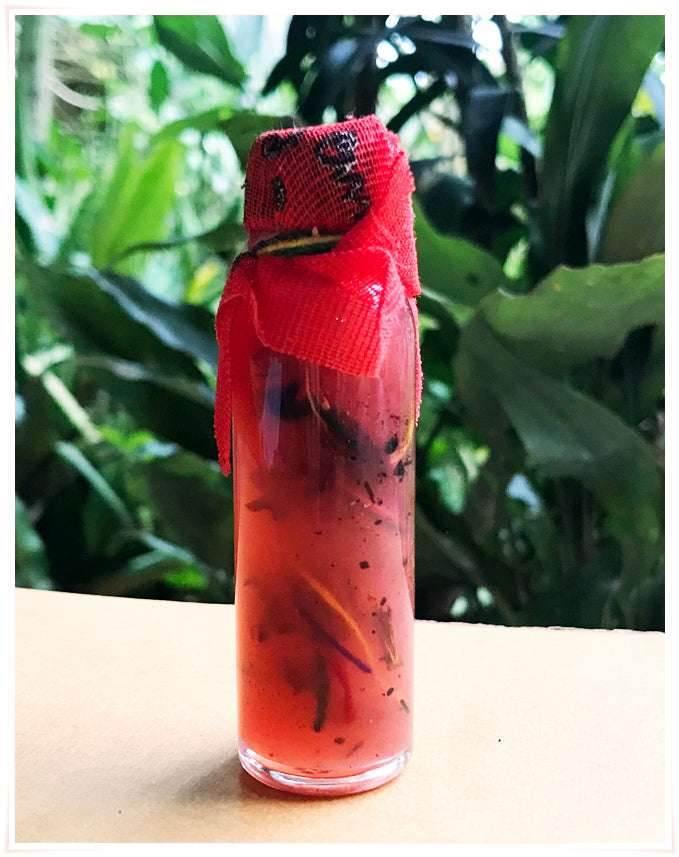 Karma Raksa Thee Oil - Supreme Charm & Wealth Elixir for All Genders | Attraction & Abundance Magnet | Spiritually Empowered Aromatic Oil