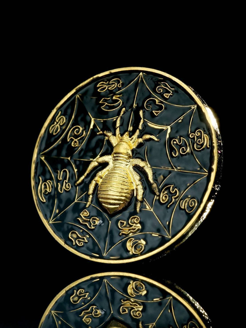 🕷️ “Mega Fortune Spider Coin – Great Wealth & Tycoon Luck Medallion by Khru Ba Baeng, Wat Ban Tanod, Nakhon Ratchasima”