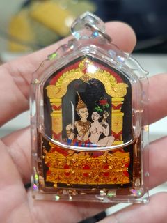 ✨ Midnight Allure, Daylight Favor – Phet Payathorn Black Charm-Oil Locket for Loving-Kindness, Deep Attraction & Wish Support