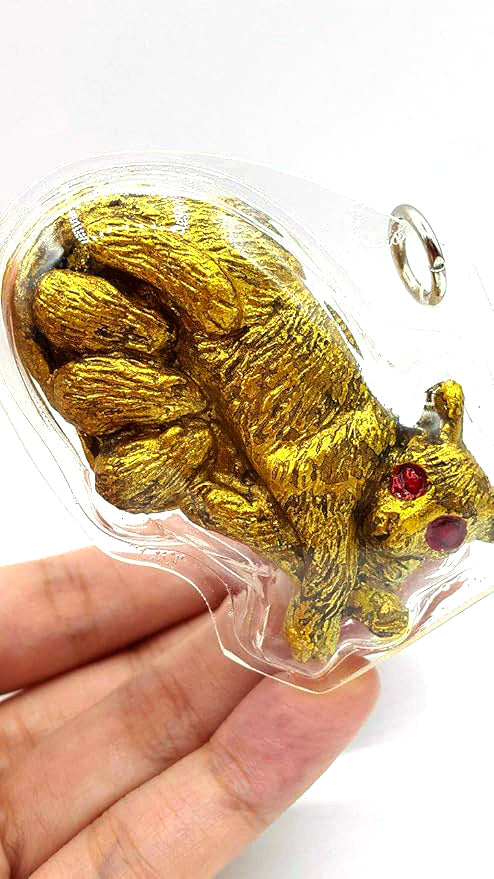 🪙 “Mystic Siam ‘Mouse & Cat Truce’ Charm – Lanna‑Style Attraction & Good‑Chance Talisman by Khru Ba Phon, Wat Pu Hor (Phray Sitthi Chok Edition)”