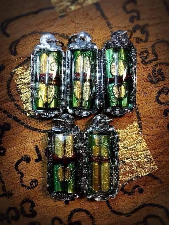 💔 NA OK TAEK: THE HEART-BURST SPELL ✨ SoulSync Duo: The Harmonic Attraction & Prosperity Essence (Limited 2018 "Emerald Connection" Edition by Luang Ta Ruam)