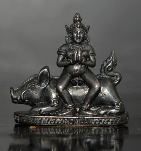 🐗Supreme Loving-Kindness & Protection – Nang Pim Sitting on Royal Boar by Phra Ajarn Prasan for Charm & Blessings