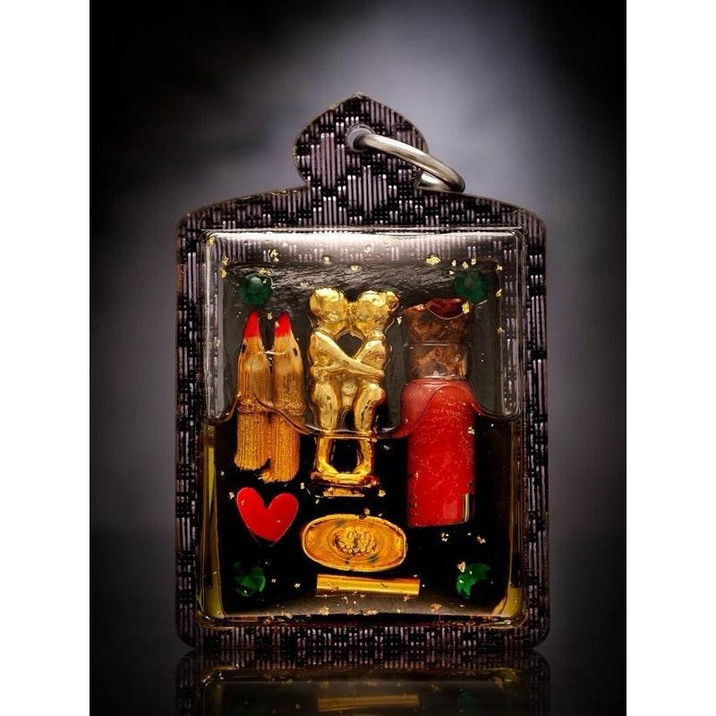 Nang Piya Oil-Locket: Supreme Charm &amp; Fortune | 魅影灵锁：至尊魅力与幸运 - Thai Blessing Co