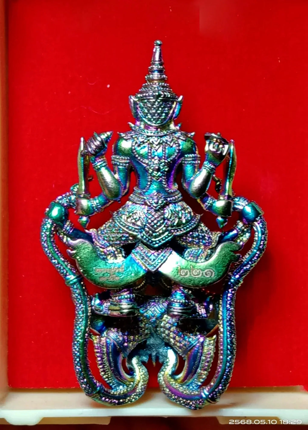 🪙 Narai on Garuda “Titanium Mystic Wings” – First Edition Chanuan Amulet with Beetle‑Wing Effect, Luang Pu Sak, Samahito