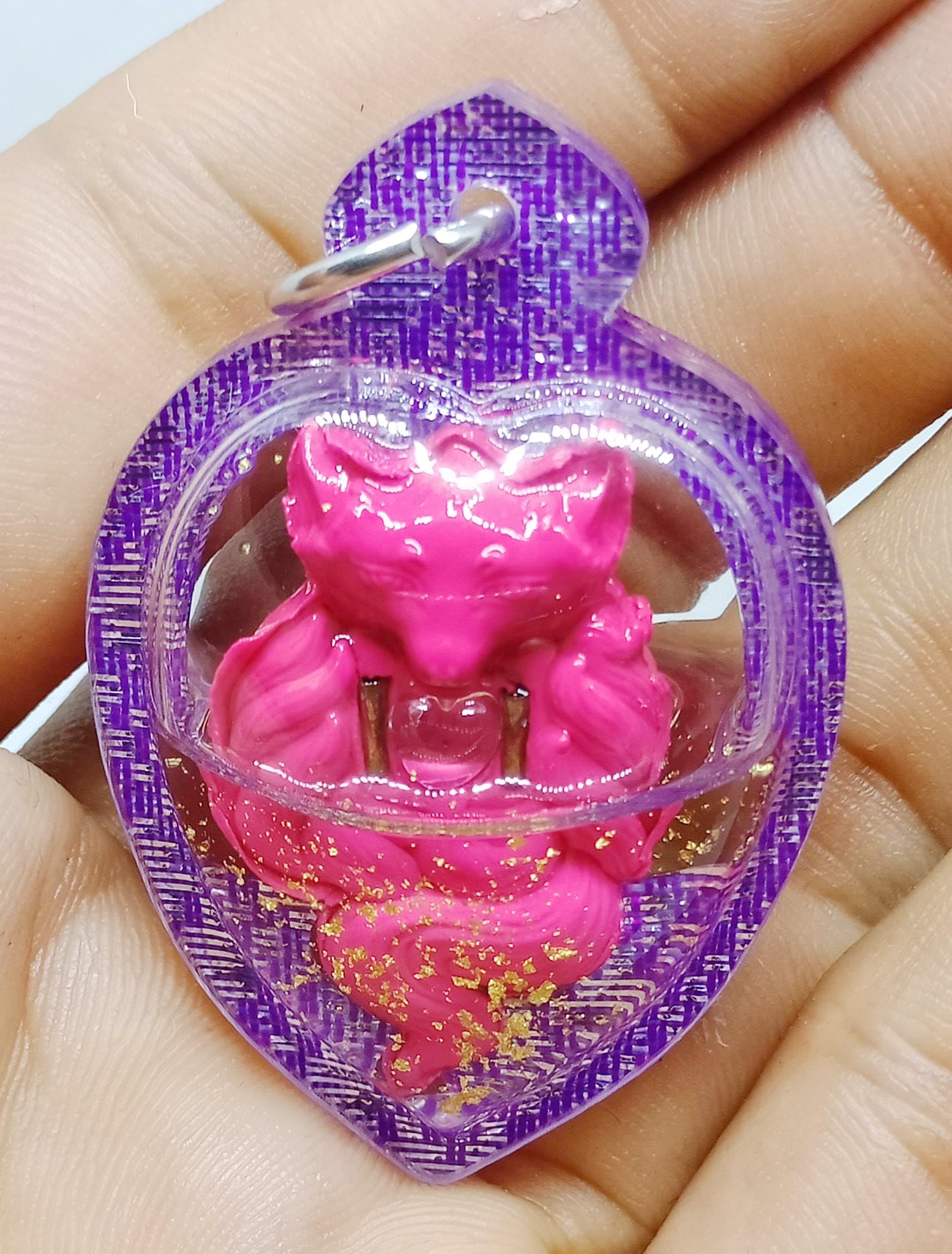 🪬Nine-Tailed Fox Charm Powder Amulet – Oil-Encased Attraction Talisman by Ajarn Krai Det, Size 3 × 2.2 cm