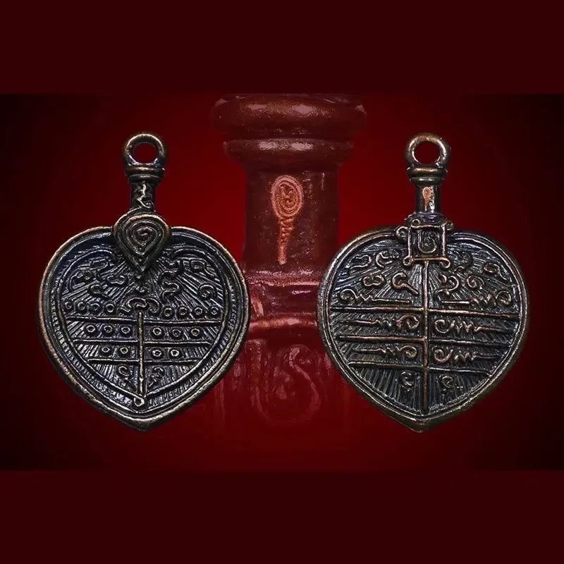 🪬Phat Mon Phra Kal “Misfortune Cutter” Fan Amulet – Five-Element Alloy Talisman by Phra Khru Kae