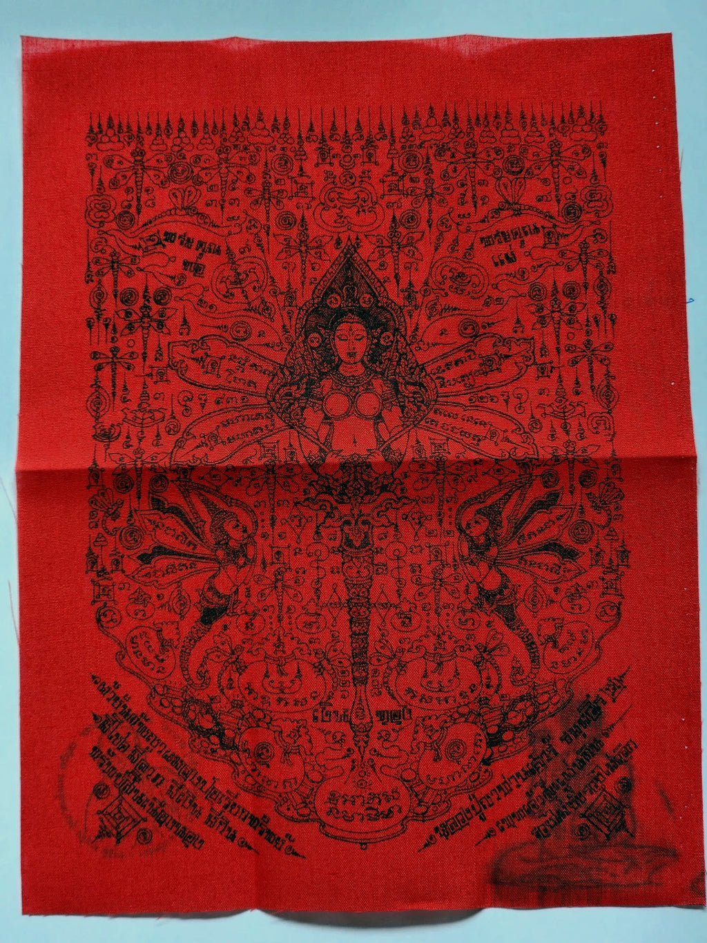 💸 Phaya Maeng Po "Wealth Caller" Yantra Cloth: 16.5x22cm Red/White Edition – Luang Pu Ya Than Sao – Dragonfly King for Fast Sales & Windfall Luck