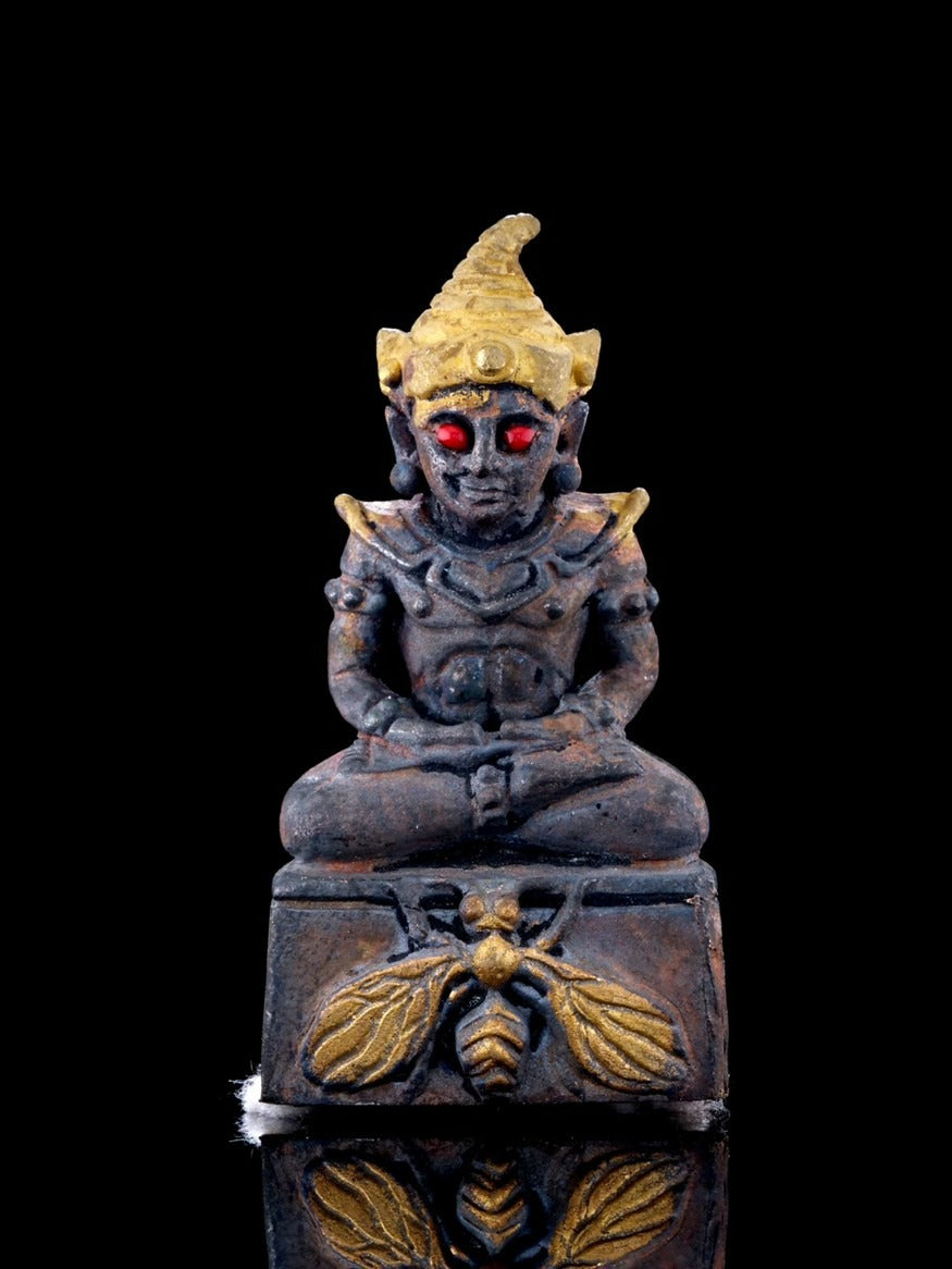 🔥 Phaya Ngang "Maeng Wan Kham" (Golden Fly) - Lanna Necromancy Edition: Kruba Khamfan, Wat Ko Chok – Corpse Flipping Iron & Corpse Cord – Ultimate Love & Wealth Magnet