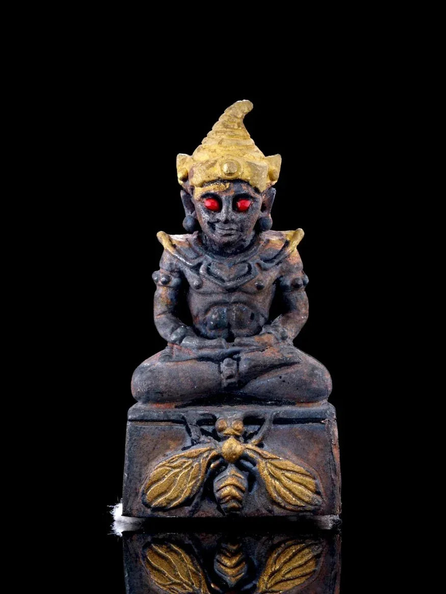 🔥 Phaya Ngang "Maeng Wan Kham" (Golden Fly) - Lanna Necromancy Edition: Kruba Khamfan, Wat Ko Chok – Corpse Flipping Iron & Corpse Cord – Ultimate Love & Wealth Magnet