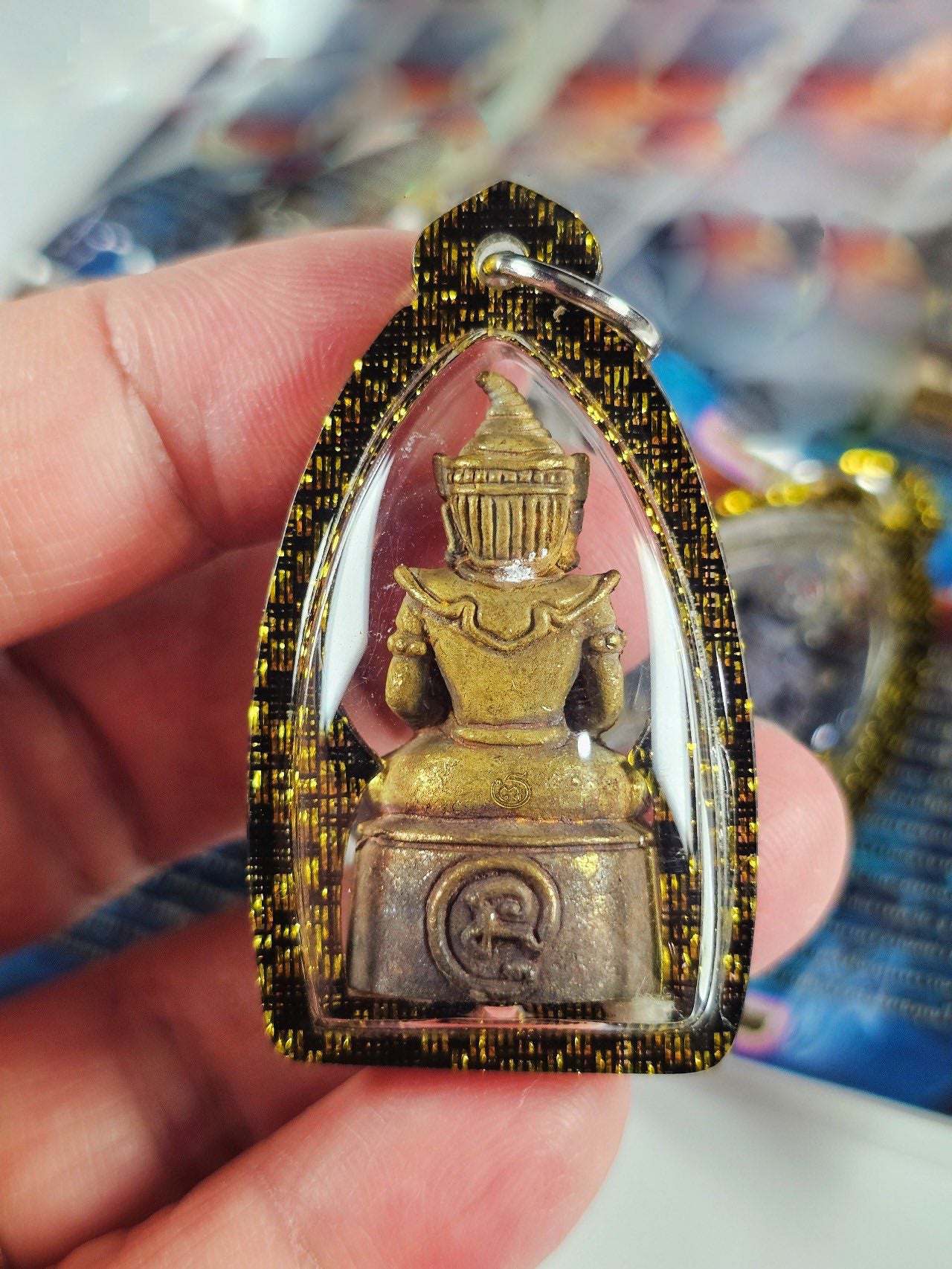 🔥 Phaya Ngang "Maeng Wan Kham" (Golden Fly) 2025: Kruba Khamfan, Wat Ko Chok – Lightning Rod Metal & Charm Oil – Ultimate Love & Wealth Magnet