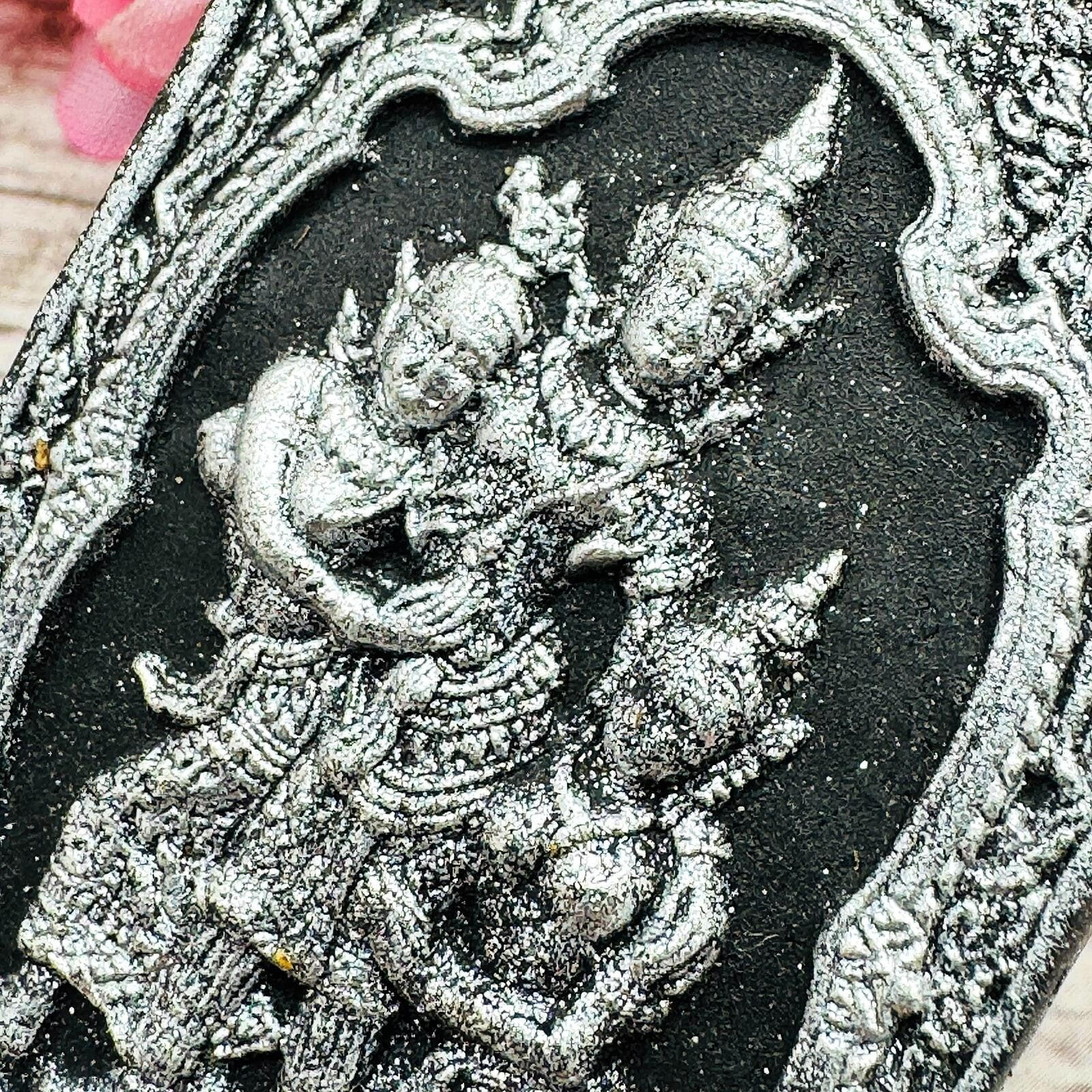 🌟 Experience Supreme Spiritual Charm, Loving-Kindness & Protection with This Phet Phaya Thon Authentic Thai Amulet