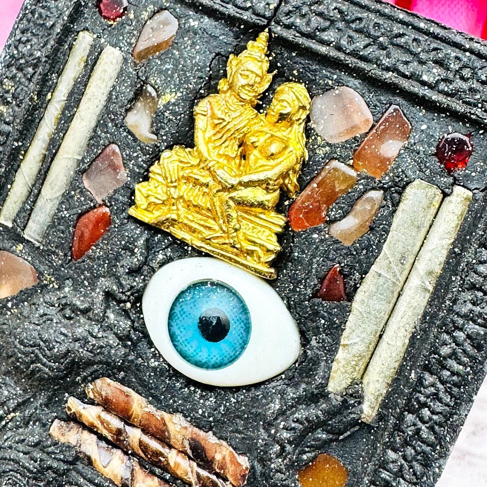 🌟 Experience Supreme Spiritual Charm, Loving-Kindness & Protection with This Phet Phaya Thon Authentic Thai Amulet