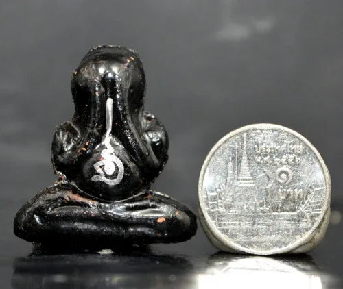 Unlock Abundant Prosperity – Phra Pidta Na Mo Ruay Amulet by Luang P ...