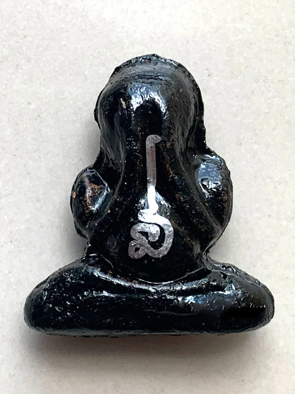 ✨ Unlock Abundant Prosperity – Phra Pidta Na Mo Ruay Amulet by Luang Pu Ruay for Wealth & Protection ✨