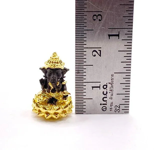 ✨ Blessings of Divine Wealth – Phra Pikanesorn Dual-Tone 2K Gold Amulet by Luang Pu Maen for Prosperity, Luck & Spiritual Power