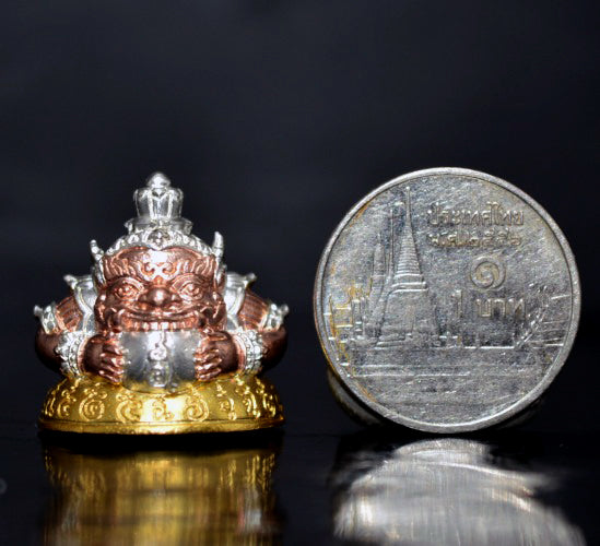 ✨ Unlock Supreme Wealth & Protection – Phra Rahu Duang Setthi 3K Gold Plated Amulet by Wat Khao Chaom 🌟