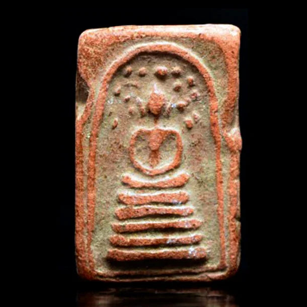 🪬 Timeless Protection & Blessings – Phra Somdej Prok Pho Clay Amulet by Luang Pho Daeng for Spiritual Power & Fortune ✨