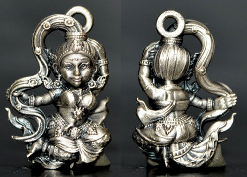 🪬Phra Mae Thorani Bronze Amulet – Blessed by Phra Ajahn Danupon, Wat Huai Haen (B.E. 2568), Compact 1.5 × 2.1 cm Earth Goddess Talisman