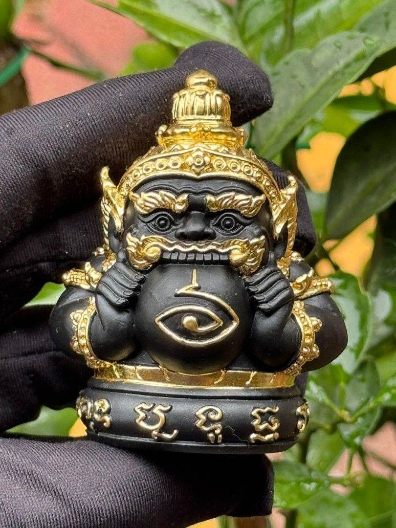 Phra Rahu Destiny-Reversing Amulet – Master Subin Nah Na Thong (100% Authentic from Wat Lad Pladuk) 转运拉胡天神护身符 – 素宾大师亲加持（泰国正品认证） - Thai Blessing Co