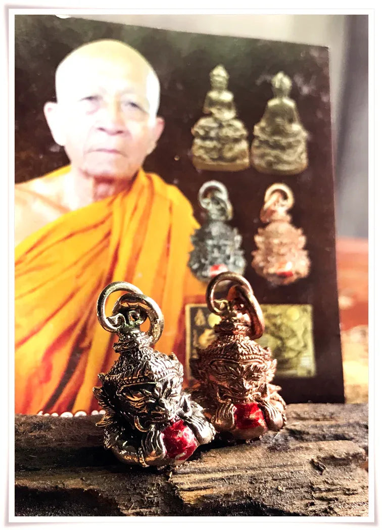 🌑 Cosmic Titan: The Rahu Fate-Shifter – Supreme Karma Shield & Wealth Magnet (1st Edition by Luang Pu Leng)