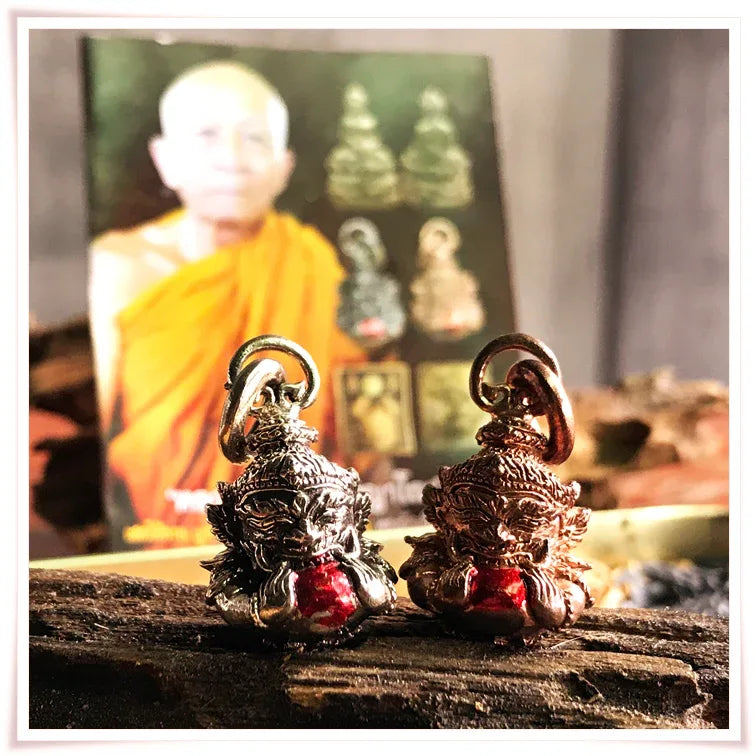 🌑 Cosmic Titan: The Rahu Fate-Shifter – Supreme Karma Shield & Wealth Magnet (1st Edition by Luang Pu Leng)