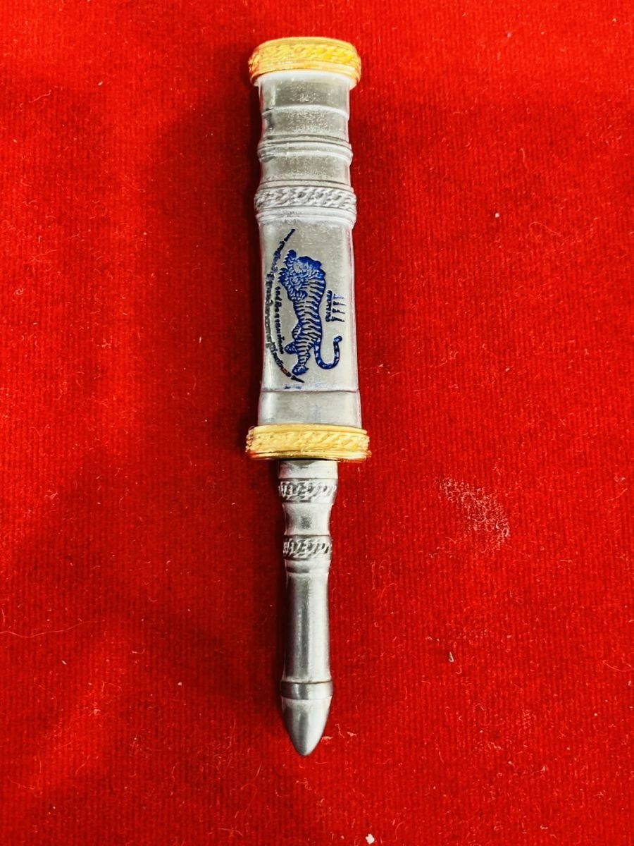 Premium Ancient Cast Meed Mor Conqueror of Demons Edition by Luang Pu Boonma Chotithammo & Luang Pu Sila Sirichanto - Sacred Wat Khao Kaew Thong Amulet from Prachinburi