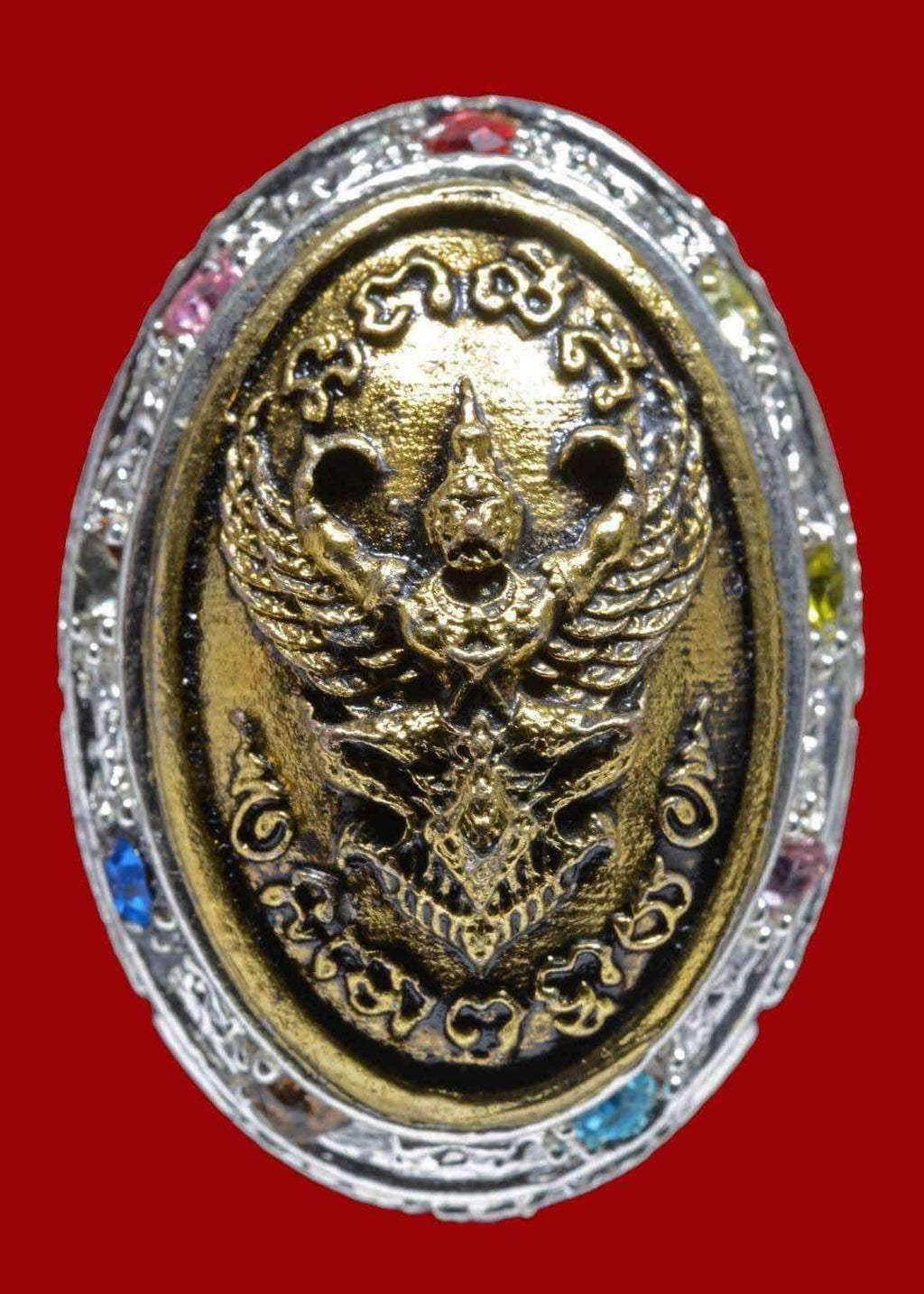 Rare Silver-Tone Shell Talisman (Bia Gae) – Guru Ball-embedded, Nine Gemstones Set | "Ruay Nuea Duang" Edition Blessed by Luang Pu Mun, Wat Ban Jan, Sisaket, BE 2567