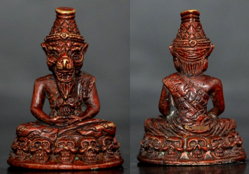 🪬 Ruesi Pu Chao Saming Phrai Red Bronze Amulet – Luang Ta Or, Wat Chong Khae (B.E. 2568), 2.9 × 2.0 cm Wealth, Fortune & Charisma Talisman