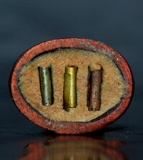 🪬 Ruesi Pu Chao Saming Phrai Red Bronze Amulet – Luang Ta Or, Wat Chong Khae (B.E. 2568), 2.9 × 2.0 cm Wealth, Fortune & Charisma Talisman