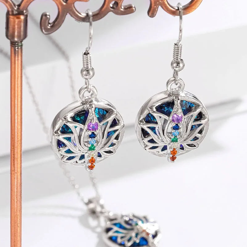 🌸 Elegant 7 Chakra Lotus Necklace: Healing Stone Pendant for Women – Energy Balance Yoga Jewelry & Meaningful Anniversary Gift